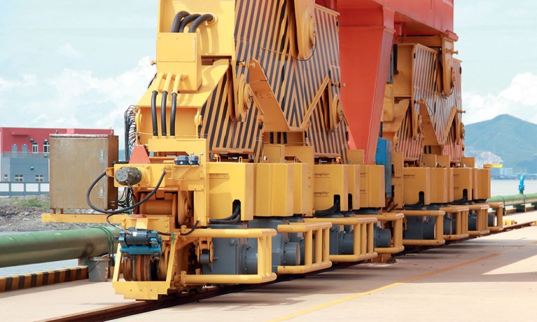 NORD industrial gear units used in a gantry crane application