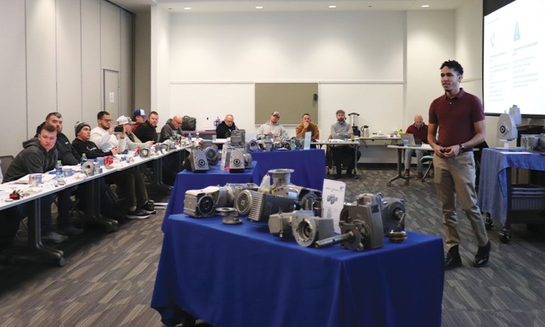 Open training session for distributors and resellers